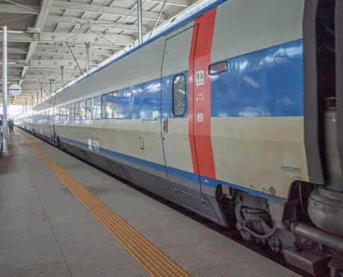高速鉄道KTXが停車する忠清北道清州市の五松(オソン)駅(撮影=筆者)